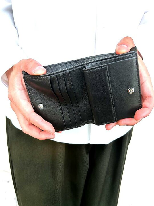 楽天市場】MARNI（マルニ）【BLACK LEATHER BIFOLD WALLET WITH MARNI 
