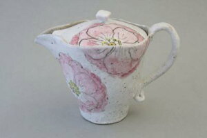 日本製 粉引輪花・紅 ポット急須(金網茶こし付) 陶器 花柄 レトロ レディース 上品 北欧 和モダン お花 女の子 かわいい 国産