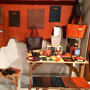 { U[ A4Ή^ubg rWlX hLgP[X rWlX Y v[gMtg 蕨 ̓  