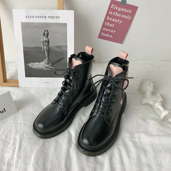 楽天市場 秋 韓国ファッション 韓国コーデ 3 5ヒール ブーツ ショートブーツ レースアップブーツ レディース レディース靴 レディースシューズ 可愛い かわいい お洒落 プチプラ プチプラファッション 量産型 ゆめかわいい ハート ローヒール ぺたんこ 大人カジュアル 楽天市場 秋 韓国ファッション 韓国コーデ 3 5ヒール ブーツ ショートブーツ レースアップブーツ レディース レディース靴 レディースシューズ 可愛い かわいい お洒落 プチプラ プチプラファッション 量産型 ゆめかわいい ハート ローヒール ぺたんこ 大人カジュアル