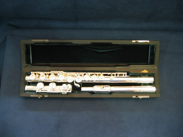 オーダー アルタスフルート　A907 管楽器