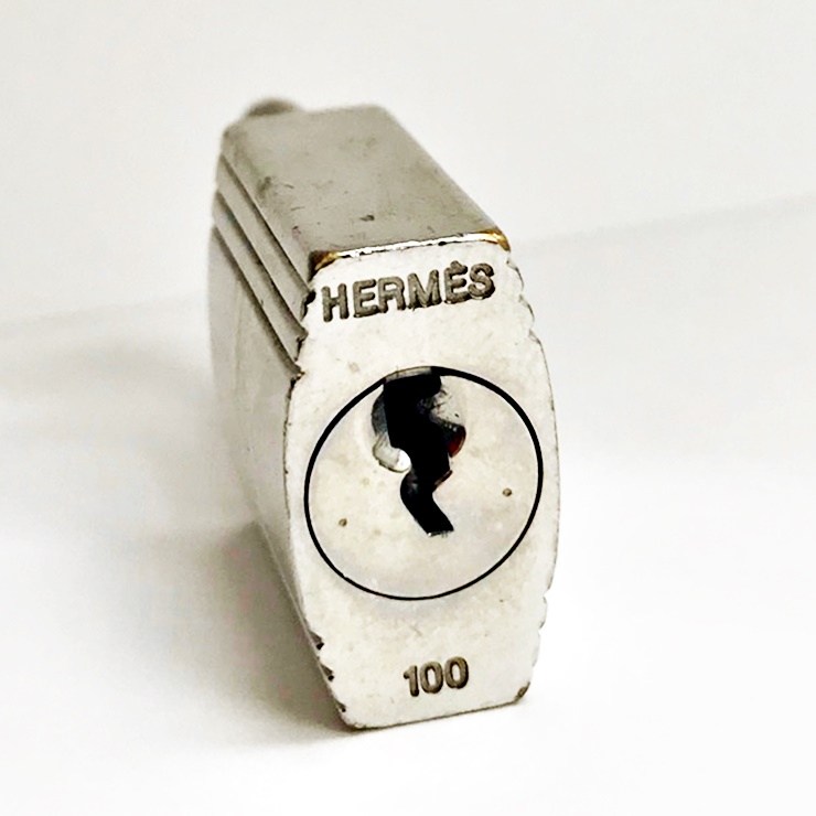 HERMES エルメス カデナ 鍵 100 シルバー メタル 小物【本物保証】【中古】 | 3R boutique