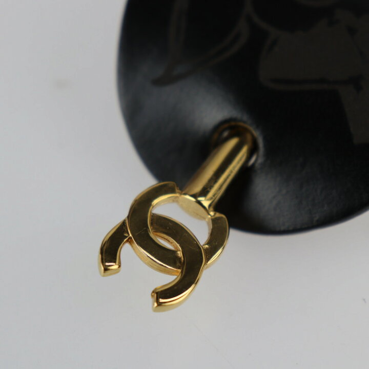 楽天市場】美品 CHANEL シャネル カメリア その他アクセサリー レザー 