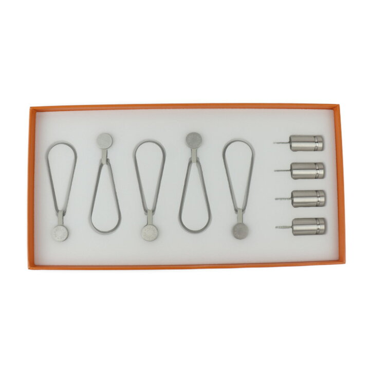 楽天市場】新品未使用展示品 HERMES エルメス FIXATION CARRE BOITIER 