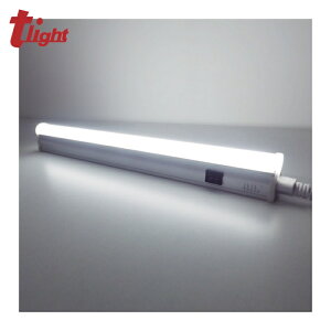 �g���C�g tlight LED�V�[�����X�Ɩ� L300 5000K �X�C�b�`�t (1��) TLSML300NA50F-SW
