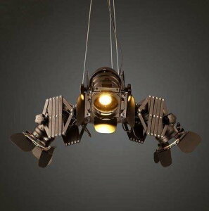 SHƗptgX^C̃XgJtFo[gItBX̃xbh[rO[̃y_gCg[y_g×