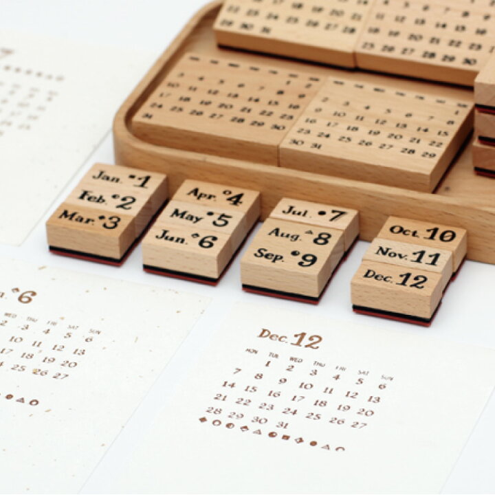 楽天市場 年間カレンダー木製スタンプセット 個セット 万年カレンダー 7つのマンスリーカレンダーが揃ってます 幾何学模様のラインスタンプ付き 月暦 スタンプ 手作りカレンダー はんこ かわいい おしゃれ ハンクラ クラフト Diy 手帳 日記 手紙 ギフト おうち時間