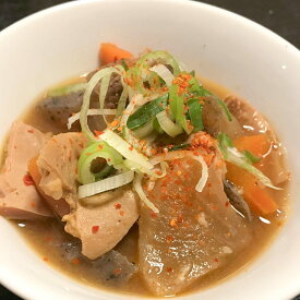 焼肉屋さんの牛もつ煮込 300g　冷凍　野菜たっぷり　おかず　酒の肴