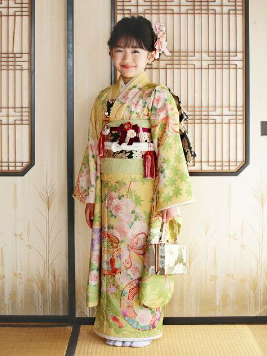 楽天市場】“華徒然”ブランド 七五三 着物 7歳 女の子 古典柄 絵羽柄の  