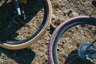 【送料無料】Panaracer GRAVEL KING X1 Limited Color 2025 (パナレーサー グラベルキング X1 限定カラー…