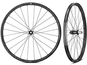 FULCRUM METAL CARBON BOOST(29)(F+R) (tN ^ J[{ u[XgjzC[Zbg