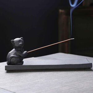 [nWI]     F CZXz_[ u M ΂  F  N} L ˂ lR 䟭   M 킢  CeAG lC i