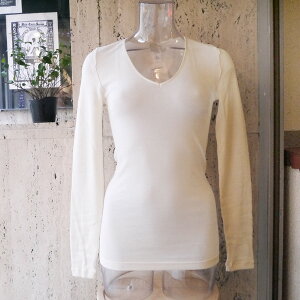 �y���������z�m�n���� HANRO�nUIH300�@ WOOLEN SILK�@��ԁ@�V���N�@�����m�E�[���@�V�R�f��100%�@�ۉ��@�ێ��@�₦�h�~�@�����΍�@�����h�~�@�q�����@�ʋC���@���M�@���R�[���@wacoal T�V���c�@