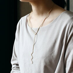 楽天市場 ラリエットネックレス イエルト ホーン ラリエット ペンダント ショートネックレス レディース ゴールド 日本製 メンズ 波型 シンプル 軽量 カジュアル ブラス ギフト 大人 マットゴールド アデペシュ19aw A Depeche アデペシュ 家具通販