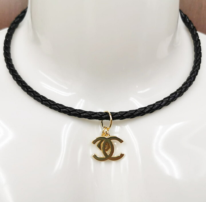 楽天市場】CHANEL 2023 HOLIDAY シャネル ホリデー限定 CCロゴチャーム 