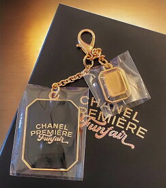 CHANEL 2023 PREMIERE FUNFAIRシャネル プルミエール ファンフェア海外特別ギフト チャーム・キーホルダーメタル ブラック×ゴールドCHANEL GIFTBOXショッパー・サンプル1点（アソート）