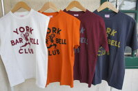 全国どこでも送料無料!2019年春夏新作!【CUSHMAN】プリントTee(BARBELLCLUB)【クッシュマン】メンズ&レディース半袖Tシャツコットン100%アメカジ