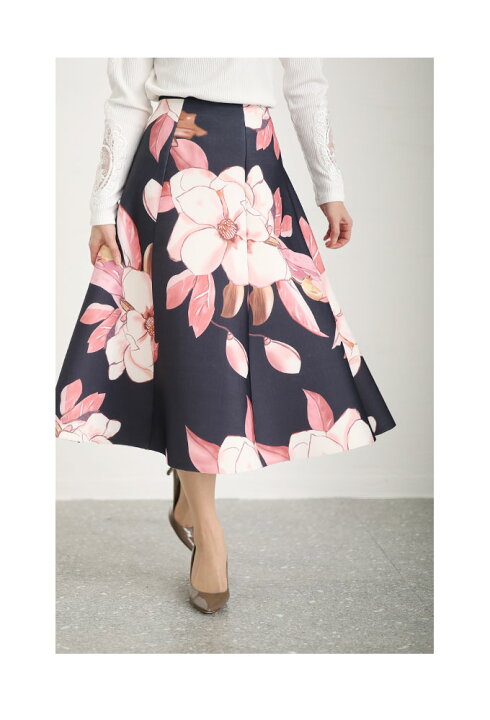 楽天市場】視線を奪う艶やかな大人の花柄フレアスカート レディース  