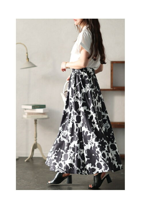 楽天市場】スタイリッシュな華やかさ花柄フレアスカート レディース  