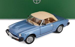 �~�j�J�[ 1/18 �t�B�A�b�g 124�X�p�C�_�[ TOURING MODELCARS 1/18 FIAT 124 PININFARINA SPIDER EUROPA CABRIOLET SOFT-TOP 1982 LIGHT BLUE MET 18125001