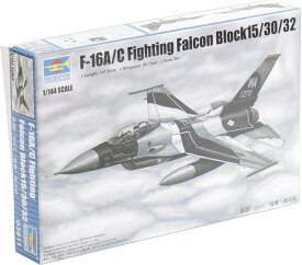 トランペッター 1/144 アメリカ空軍 F-16A/C ファイティング・ファルコン Block15/30/32 プラモデル