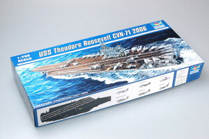 gyb^[ 1/700 AJCR j~bcq͍q CVN-71 ZIhAE[Yxg 2006 vf