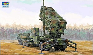 トランペッター 1/72 M983 HEMTTトラクター & ペトリオットM901ランチャーステーション(PAC-2) プラモデル