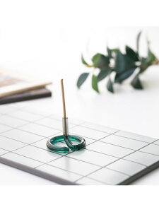 �yamabro/�A�}�u���zTWO TONE INCENSE HOLDER �C���Z collex �R���b�N�X �C���e���A�E�����G�� �f�B�t���[�U�[�E�����E�A���}�I�C���E�L�����h�� �C�G���[ �O���[�� �u���[[Rakuten Fashion]
