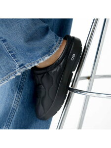 yOOFOS/E[tHXzOOcOOzieThermo Mule/T[~[ Rouge vif la cle [WEBt N V[YEC Xj[J[ ubNyz[Rakuten Fashion]