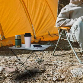 キャンプ テーブル LEJUMP キャンプ用品 耐荷重30KG 折りたたみ式 キャンプテーブル ソロキャンプ ロールテーブル アルミ製テーブル 軽い 超軽量 安定感 耐久性 耐熱天板 おしゃれ 快適設営 コ