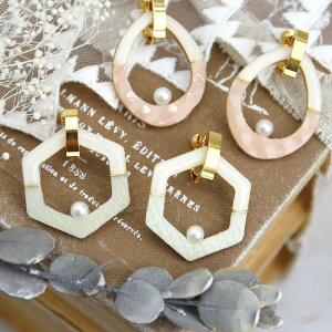 ABCクラフトオリジナル ウッドプレートとレジンで作る 凹凸カラーで遊ぶ Cusutomイヤーアクセサリー A メール便/宅配便可  abcac-18-1