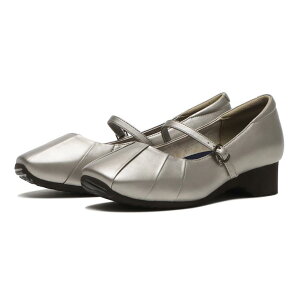 fB[X yHAWKINSz z[LX HC KYLA 4 EH[LOpvX HW30147