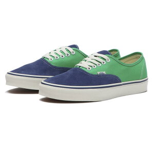 �yVANS�z ���@���Y AUTHENTIC �I�[�Z���e�B�b�N VN000EHHNVY
