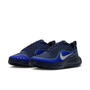 �yNIKE�z �i�C�L REVOLUTION 8 UTILITY ���{�����[�V���� 8 ���[�e�B���e�B MIR0890