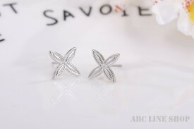 THE WINGS 花柄モチーフ 両耳ピアス 韓国アクセサリー 人気デザイン ワンポイント ユニセックス 花びら K-POP
