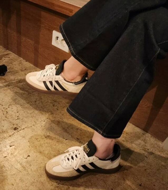 楽天市場】☆送料無料☆ADIDAS☆HANDBALL SPEZIAL W IE3698 アディダス 