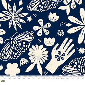 【Moda モダ】Moonglow-RS4077-13(3B-01) ネイビー系 花柄 昆虫柄 蝶 ポップ 版画 木版風 コットン100% シーチング ruby star ルビースター【10cm単位販売】