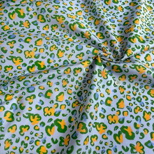 【nora. ノラ】25FA-AM1025(3D) ヒョウ柄 動物柄 アニマル ポップ かわいい コットン100% シーチング 110cm幅【10cm単位販売】