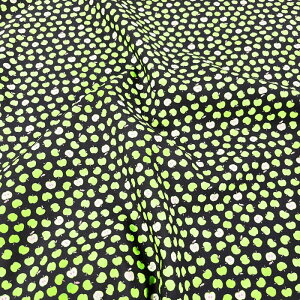 【AOHIGE アオヒゲ】フレッシュフルーツ 24A-SV-218(3C-03) ブラック 青りんご柄 フルーツ柄 かわいい 小柄 総柄 コットン100% シーチング 110cm幅【10cm単位販売】