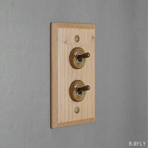 ウッデンプレート 2スイッチ メープル ナチュラル スイッチ 2口 真鍮 ゴールド 木目 トグルスイッチ 照明 照明器具 レトロ インダストリアル 無機質 シンプル DIY 壁スイッチ トグル 雑貨 新築