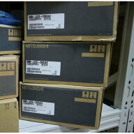 【新品★送料無料】MITSUBISHI/三菱 MR-J2S-200A4 サーボアンプ【6ヶ月保証】