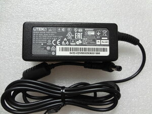 yPSEF؍ς݁zVi LITEON 40W ACA_v^[PA-1400-77 PA-1400-76Ή 19V 2.1A RlN^F5.5mm*2.5mm dP[ut
