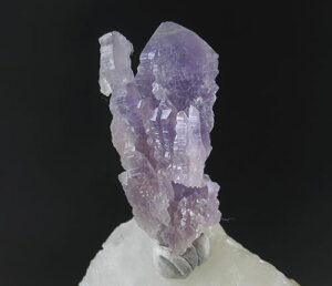 アメジスト 原石 カシードラル 栃木県 野州鉱山産 紫水晶 国産 日本産 ame184