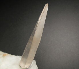 レムリアン水晶 レーザーワンドクォーツ 74mm 放射状の蝕像 極めて珍しい エナジーワーク ヒーリング 瞑想 パワーストーン 原石 laser011