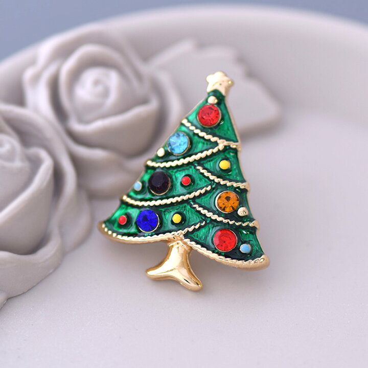 楽天市場】再入荷 クリスマスピンブローチ かわいいクリスマスツリー 