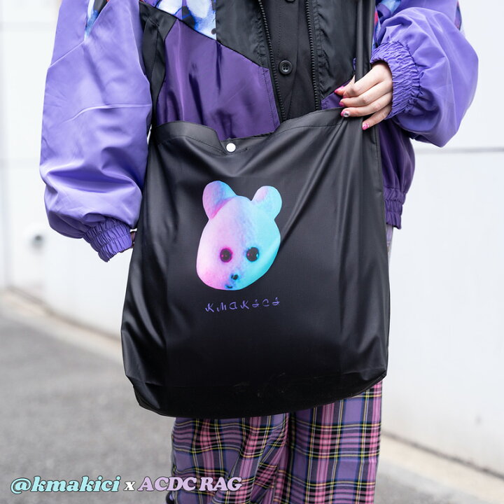 楽天市場 ネオンくまきちエコバッグ Kmakici ショルダー バッグ 原宿 原宿系 ゆめかわいい ゆめかわ ファッション 個性的 コンビニサイズ コンビニ 手提げ 肩掛け 大容量 軽量 折りたたみ コンパクト ミニ マチ おしゃれ レジバッグ ブラック メール便可 Acdc Rag