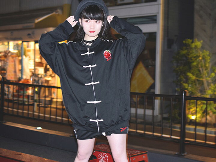 楽天市場 ストロベリーチェックブルゾン 原宿 韓国 原宿系 ファッション レディース メンズ チャイナ チャイナボタン パンク ロック V系 ブルゾン ジャケット ジャージ 長袖 派手カワ オーバーサイズ 大きいサイズ ダンス衣装 個性的 チェック 黒 ブラック Acdc Rag