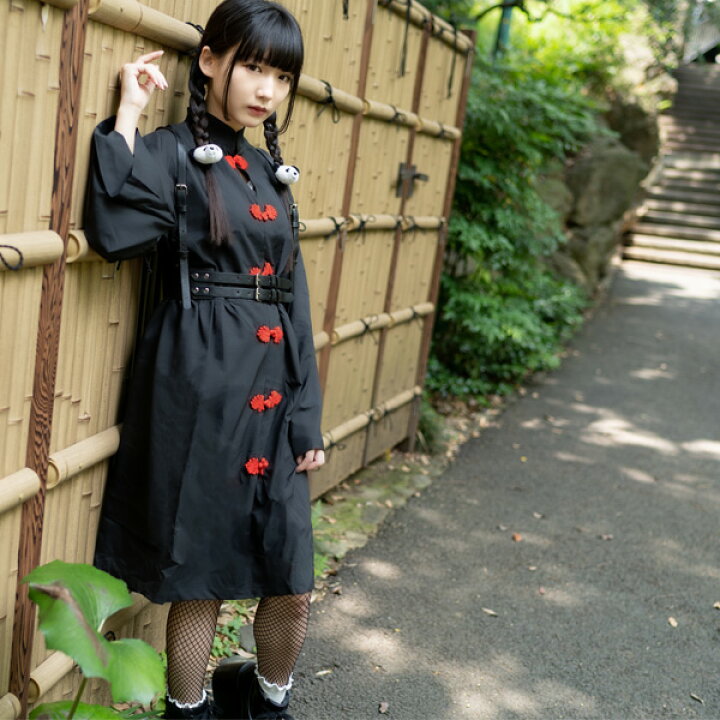 楽天市場 チャイナボタンワンピース チャイナ 長袖 原宿系 ファッション レディース ワンピース ワンピ 膝丈ワンピース ひざ丈 トップス 病みかわいい 病みかわ 派手 かわいい 派手カワ 個性的 大きいサイズ ダンス 衣装 ヒップホップ ストリート 秋冬 黒 白 Acdc Rag