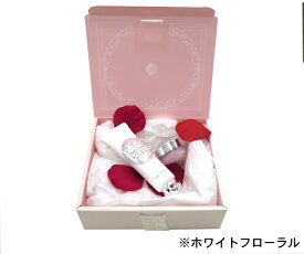 ジルスチュアート ギフトセット ハンドクリームxリップバーム (JILLSTUART)【ホリデーギフト コスメ コフレ フレグランス 同僚 上司 女友達 女子 ハンカチ 人気 プチギフト】★☆ プレゼント ギフト