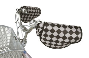 �h�� ���]�ԗp�n���h���J�o�[ ���E�O���[�`�F�b�N��